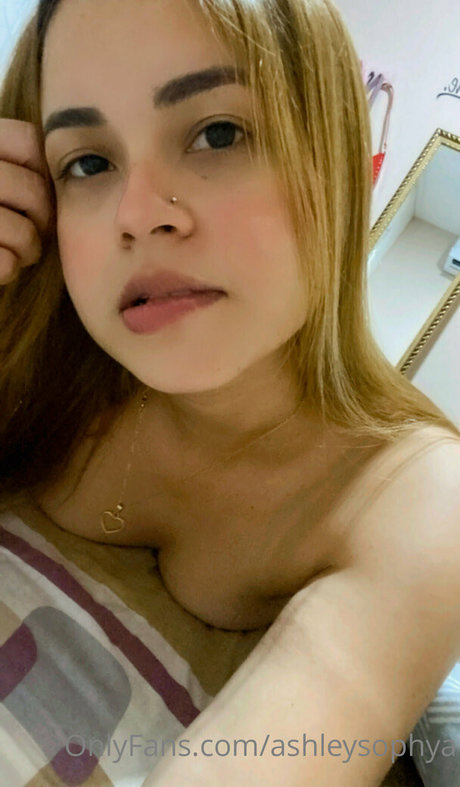 ashleysophya only fans