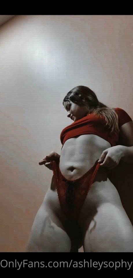 ashleysophya free onlyfans