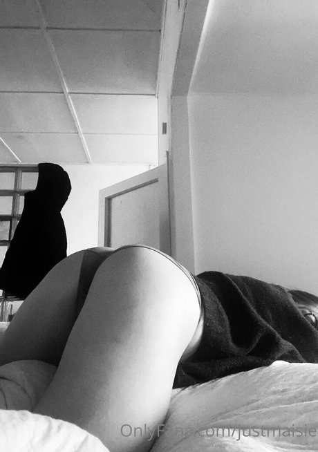 justmaisie onlyfans star