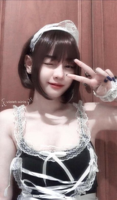 Violet Airis onlyfans nude leaks