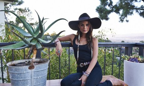 Nathalie Kelley onlyfans free