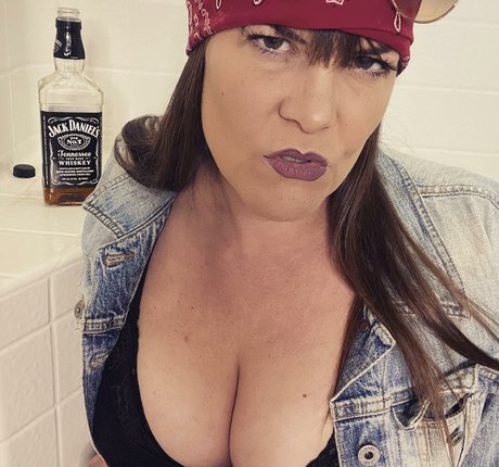 Rebecca Love onlyfans free