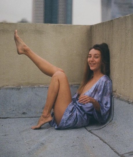 Christina Burunov  visual