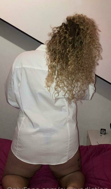 curvyadiction onlyfans leaked.