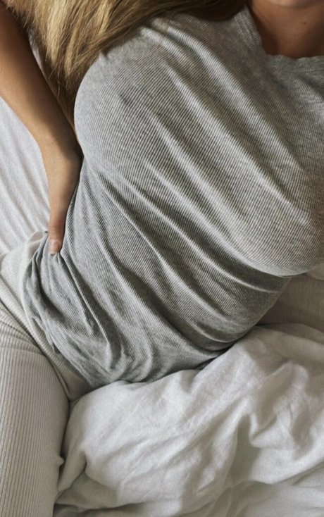 Victoria N onlyfans nude leaks