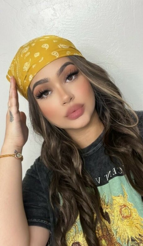 Seducingyou  galleries