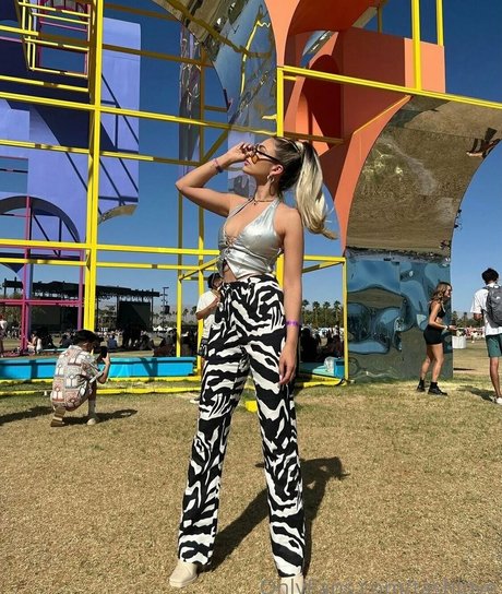 tashlove onlyfans mega