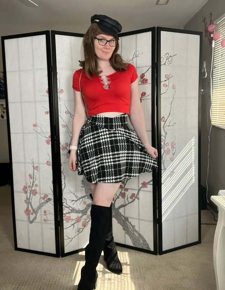 deepthroat onlyfans beautiful nude capture