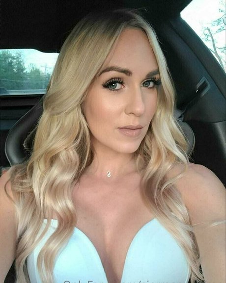 sierraspunkfree onlyfans leak