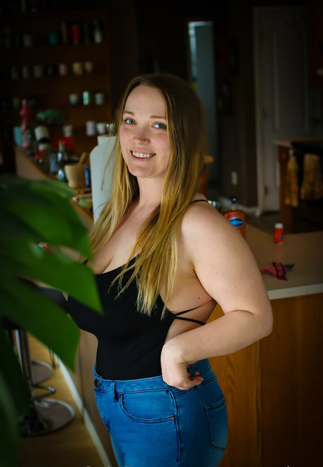 natural milf onlyfans porn scene