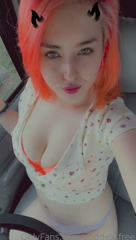 goddessfree  portrait