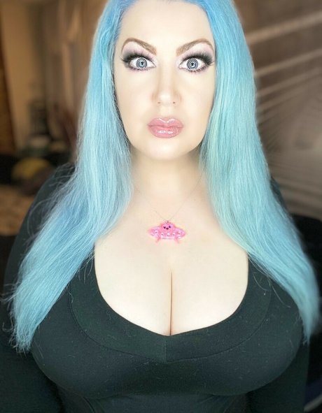 Goddess Zenova onlyfans leaked naked