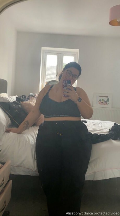 alissbonyt naked onlyfans leak