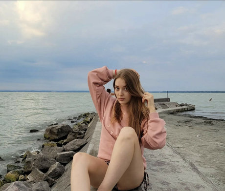 Baranyai Lanyok ass onlyfans