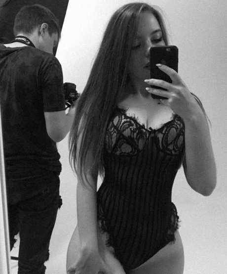 anna nyzovaya onlyfans full