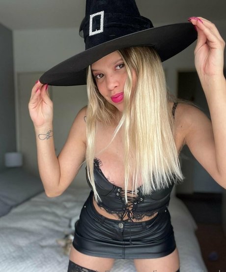 jessycandy ok onlyfans content type