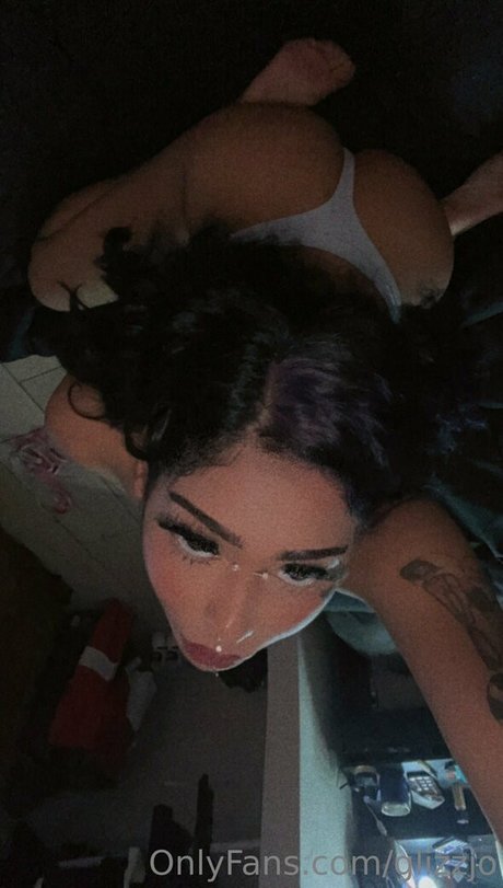glizzjo desnuda onlyfans