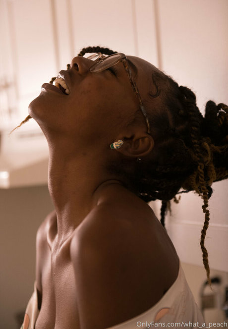 what a peach onlyfans leaked.