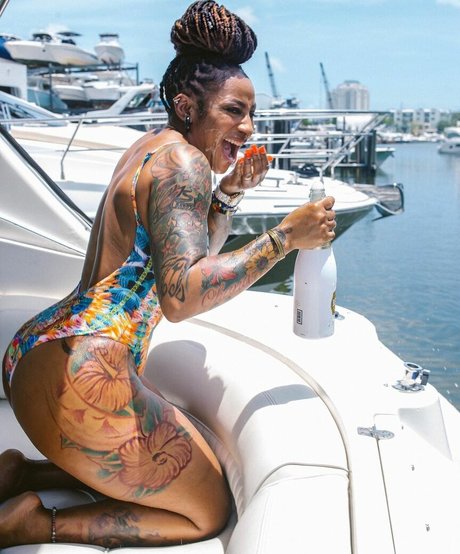 ItsJustRocky nude leak onlyfans