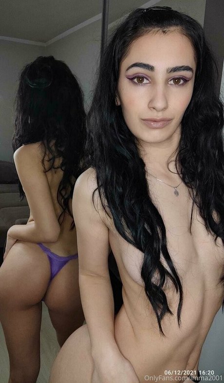 imma2001 onlyfans tits