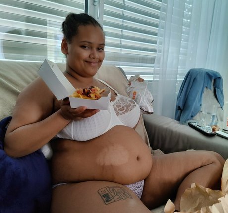 bikini strip onlyfans pornos shots