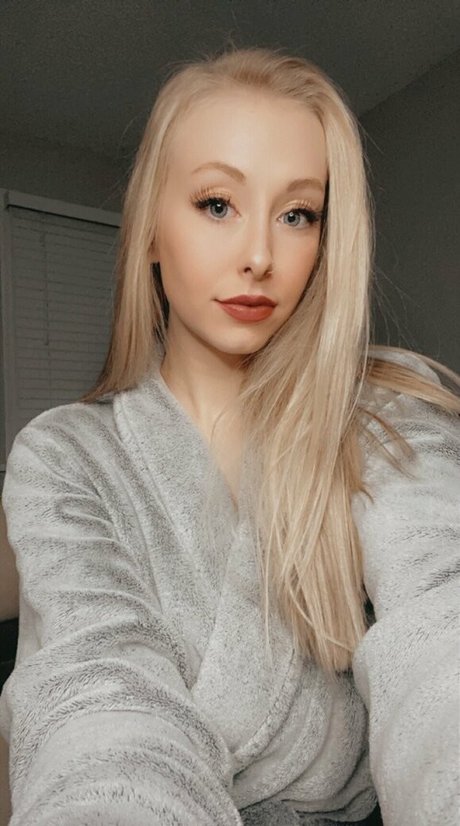 nattiegirl96 onlyfans fotos