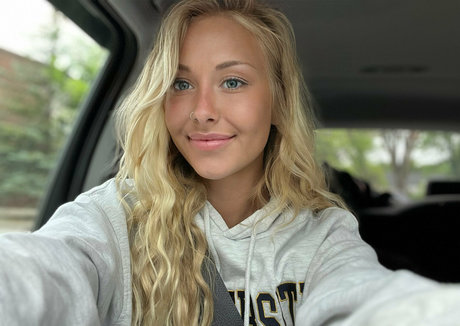 nattiegirl96 onlyfans leaks sex