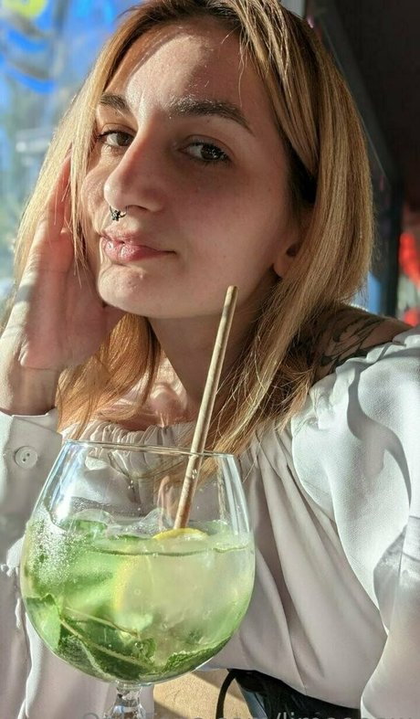 limeooow onlyfans images