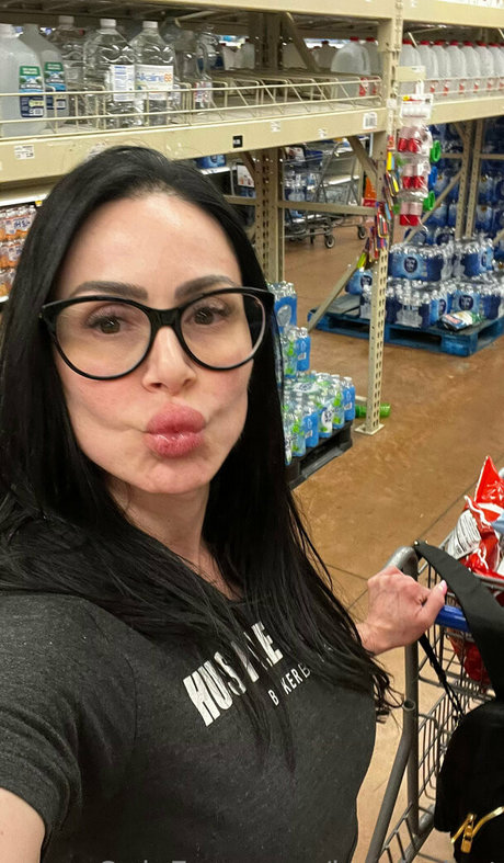 kendralust onlyfans photo