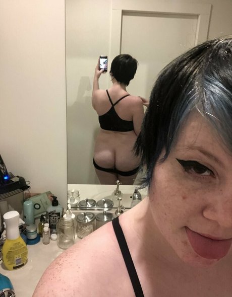 naked trans onlyfans best still