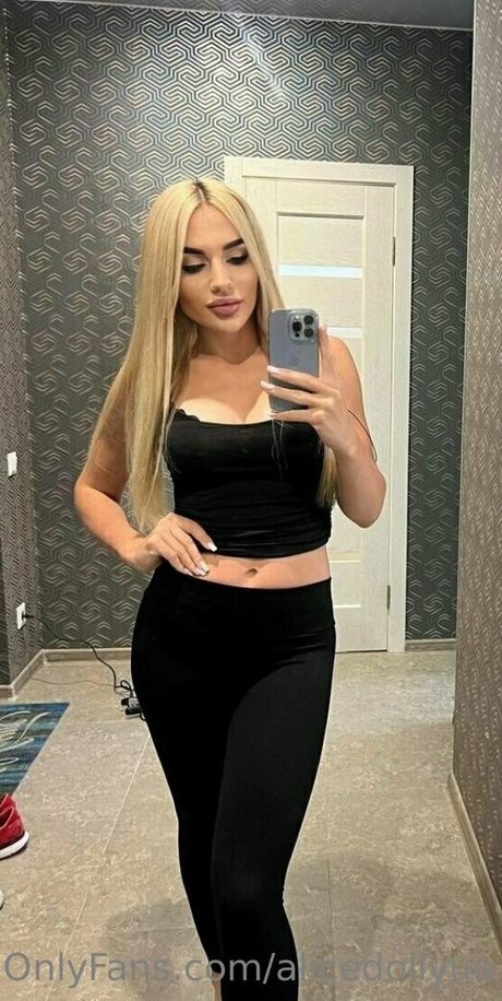 alicedollyua naked onlyfans pics