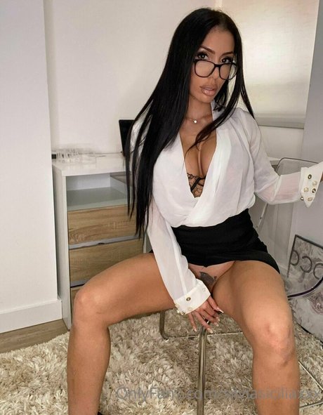 british blonde onlyfans hot porn pictures