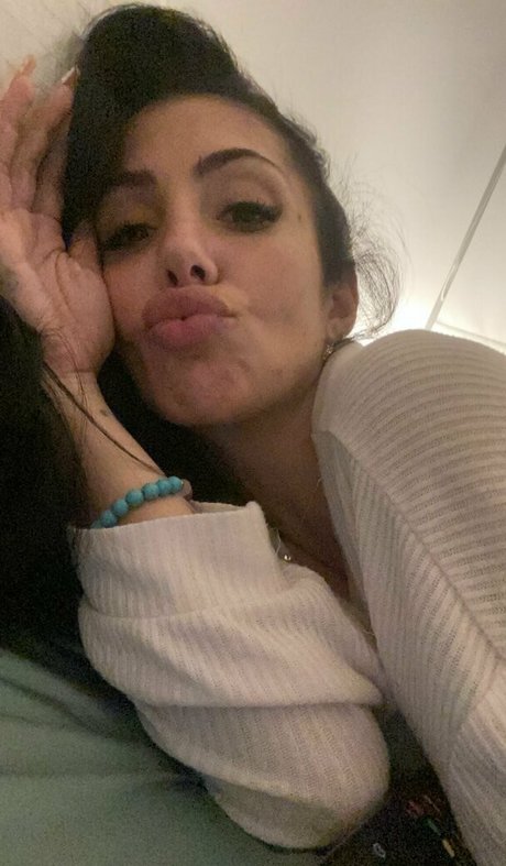 silviasiciliaxxx onlyfans naked