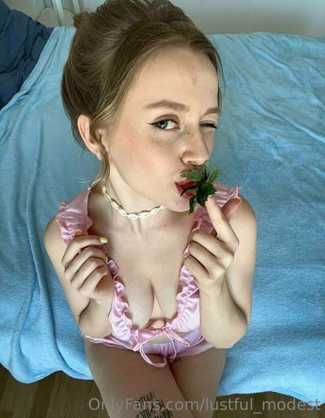 lustful modest onlyfans fotos