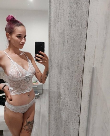 dennyreed onlyfans pic