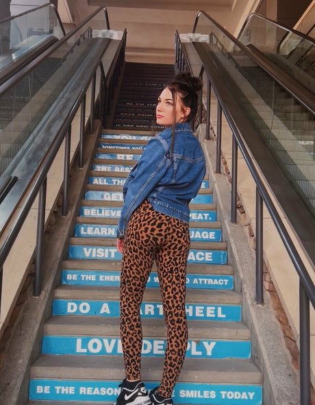 babysaraxoxo onlyfans fotos