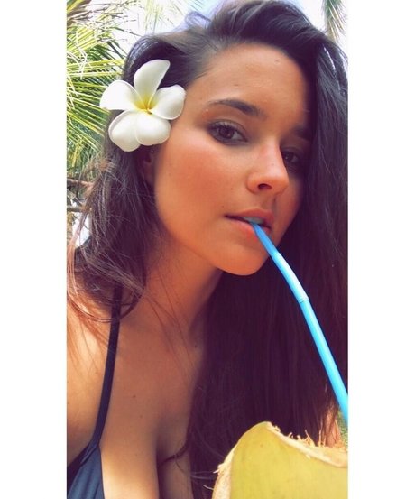 Rhiannon Fish onlyfans x