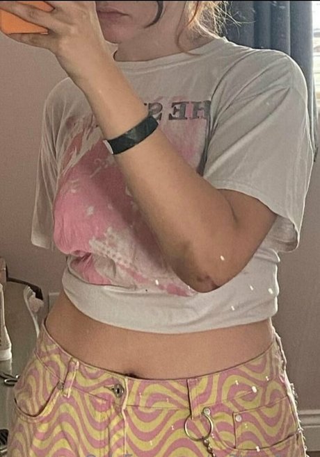 pr3ttyp1ggy onlyfans nsfw