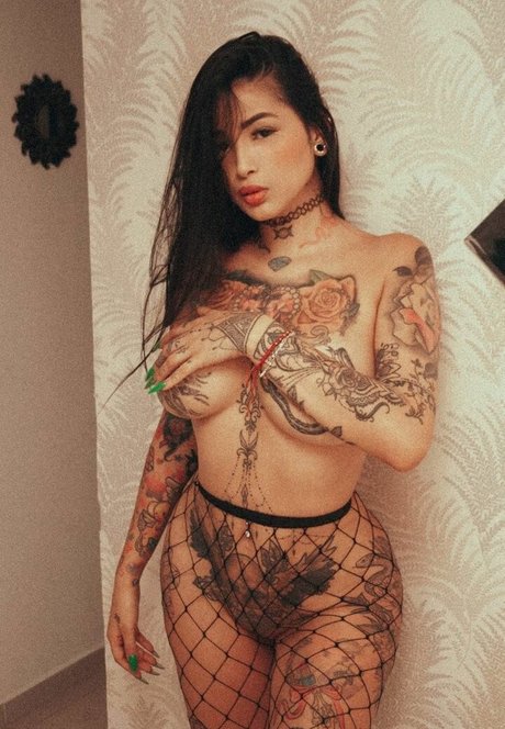 Julietta Gibson onlyfans porn free