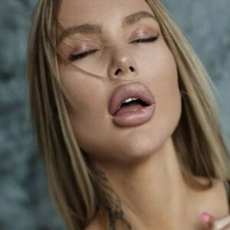 Milana Milks leaked only fans porn