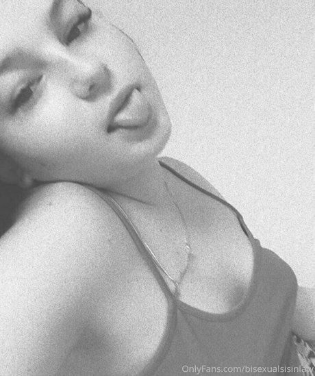 isisbisexual onlyfans nudes