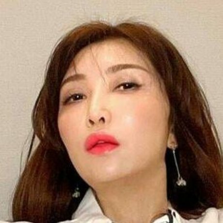 yoshiko salon6666 onlyfans pics leaked