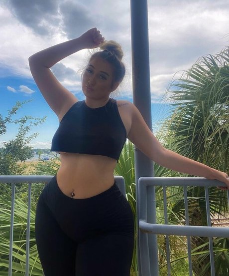 brunette teen onlyfans beautiful xxx shot