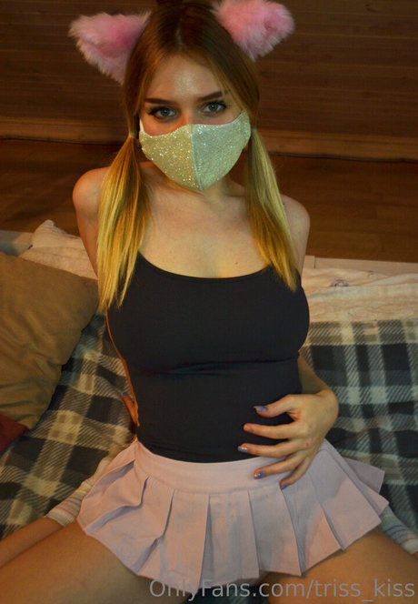 triss kiss onlyfans leak sex