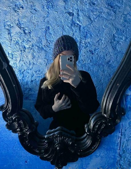 bunny costume onlyfans hot plate