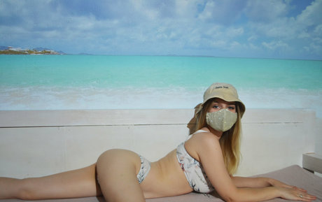 triss kiss nude onlyfans