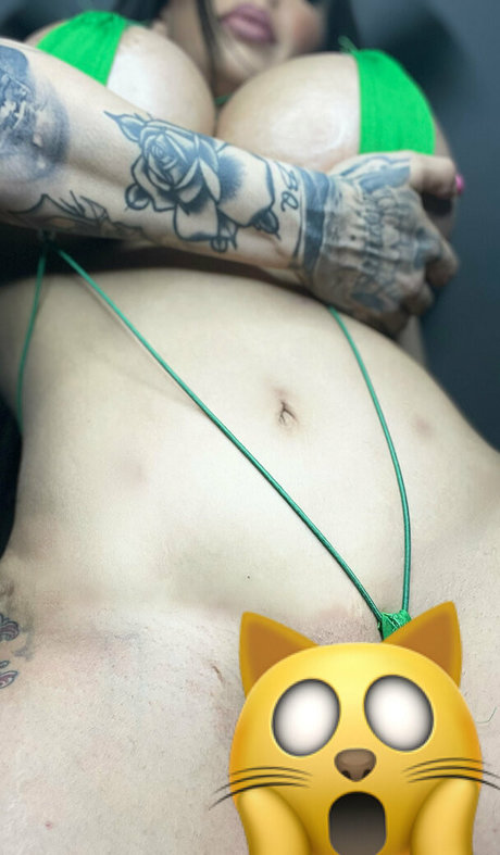 missmeenaofficial onlyfans explicit content