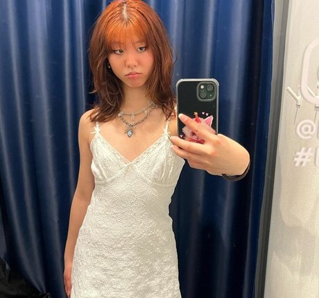 Olivia Sun onlyfans leak