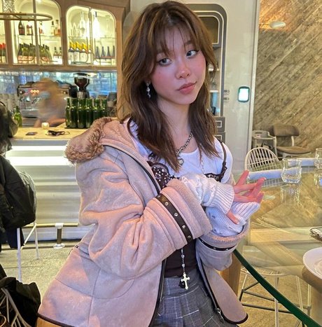 Olivia Sun onlyfans xx