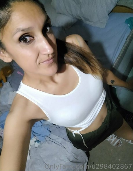 yourcandybrunette onlyfans model images